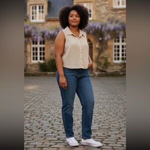Rich & Famous Tan White Trim Sleeveless Cropped Button Up Blouse XL